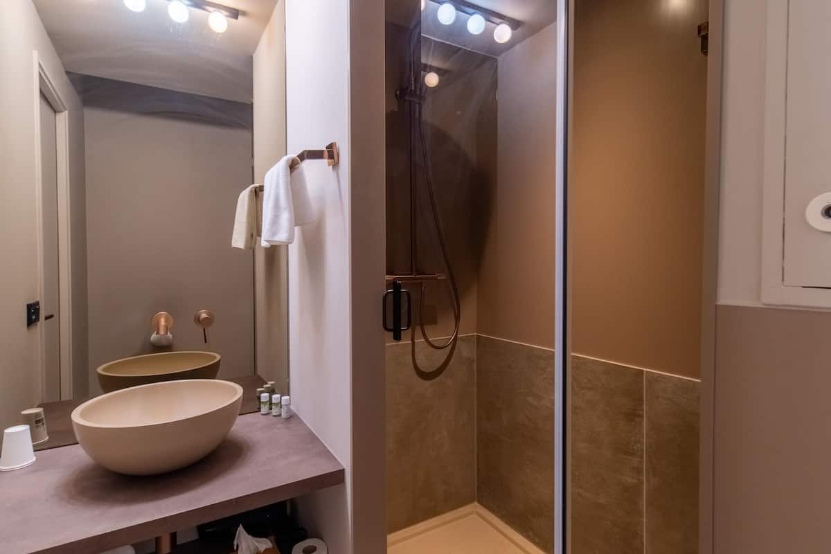 accessible bathroom