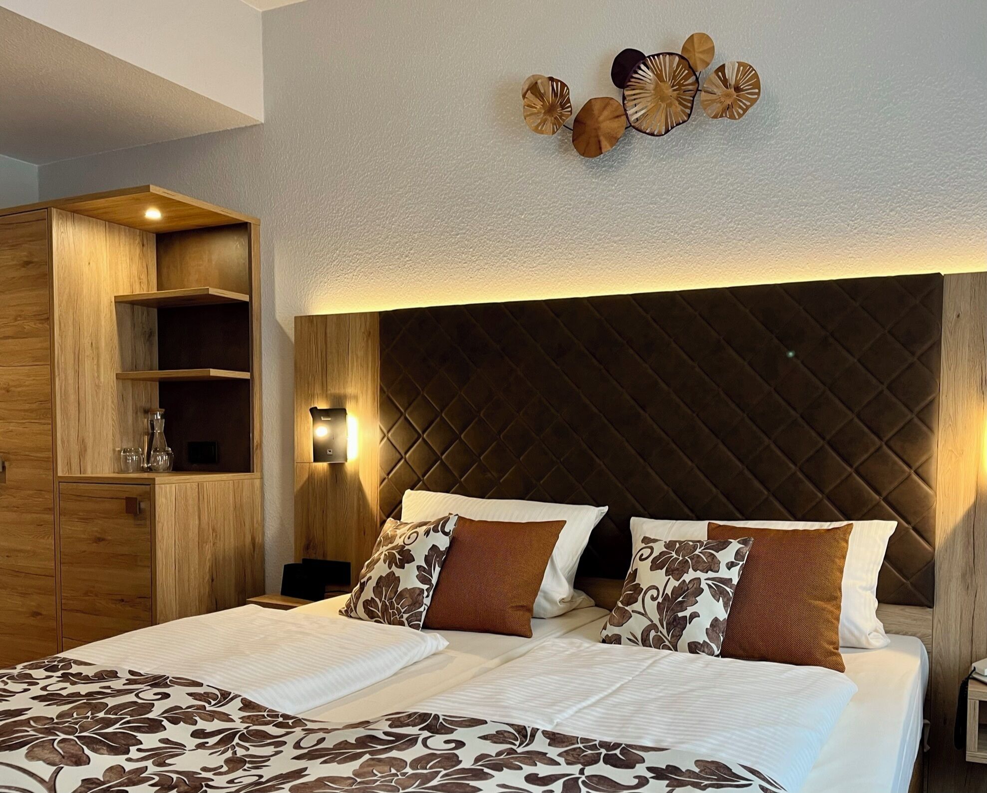 comfort double room | 1 bedroom, down duvets, pillow-top beds, in-room safe