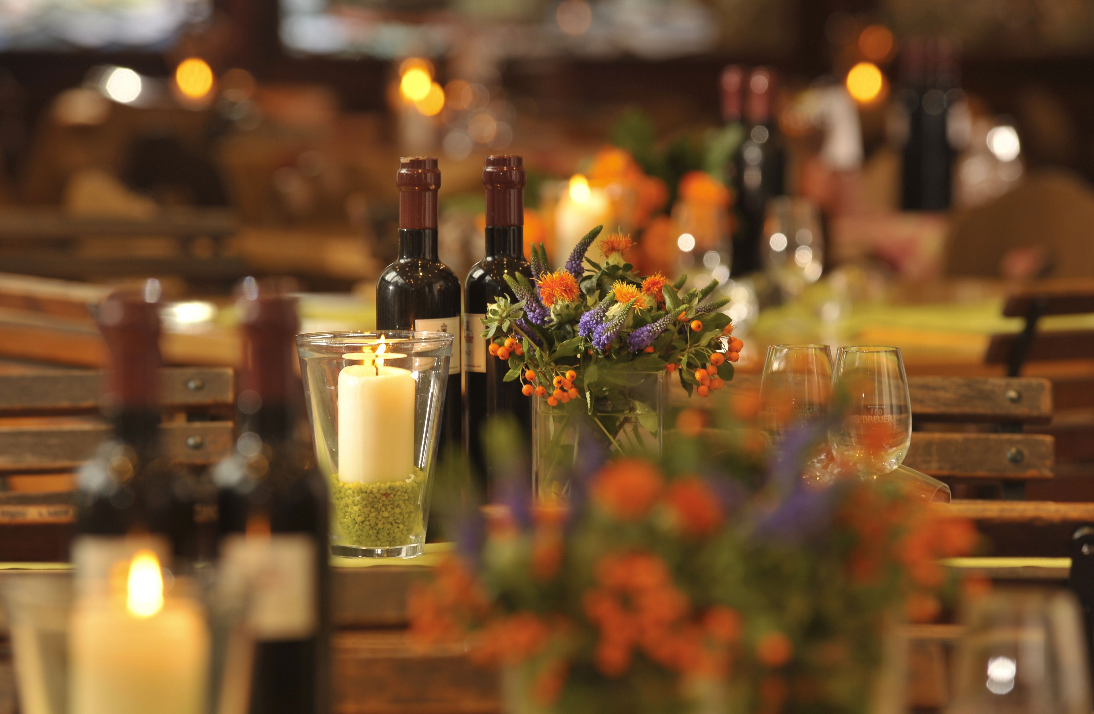 lunch and dinner served, regional cuisine