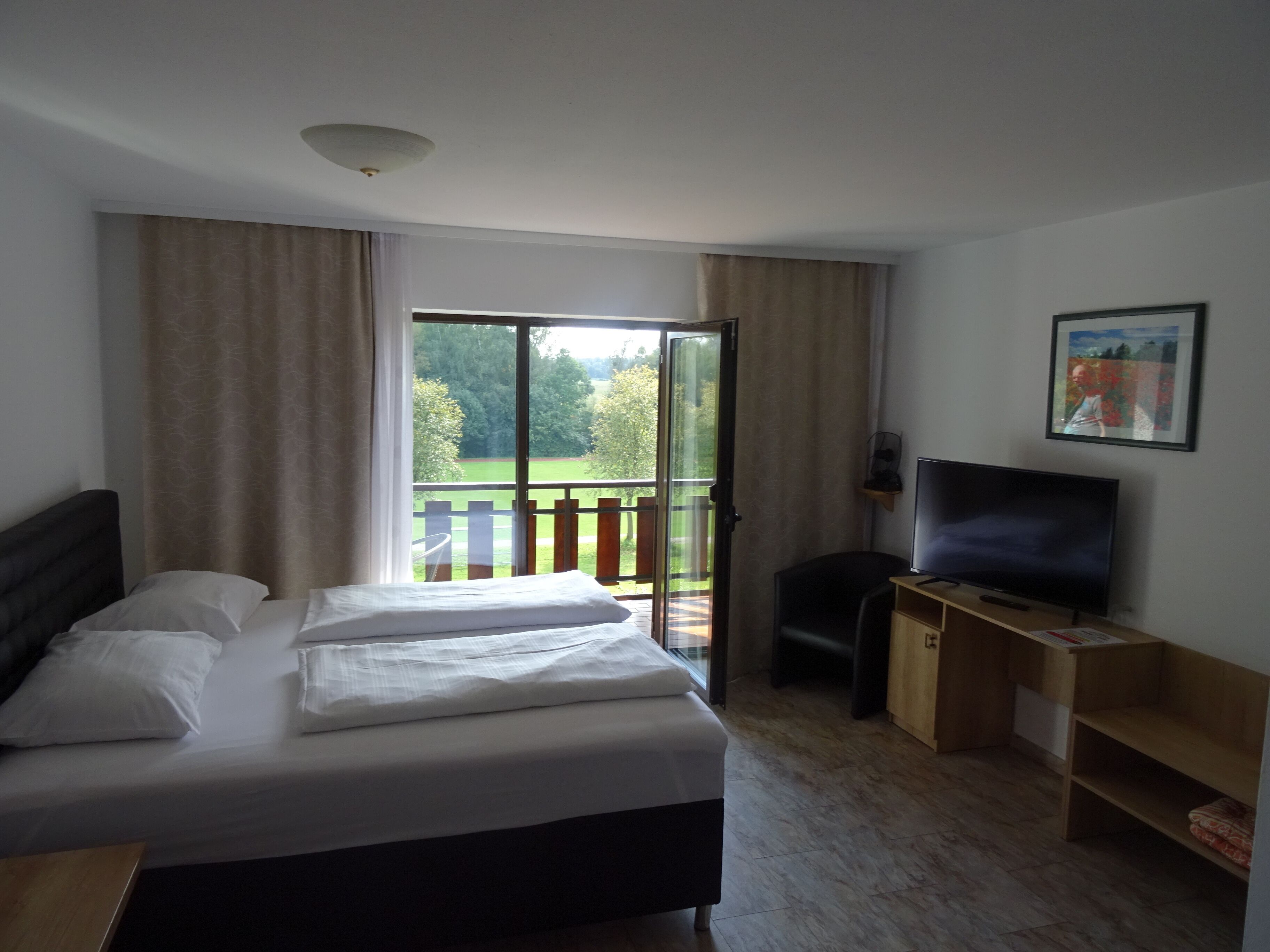 quadruple room, balcony | laptop workspace, blackout curtains, soundproofing, free wifi