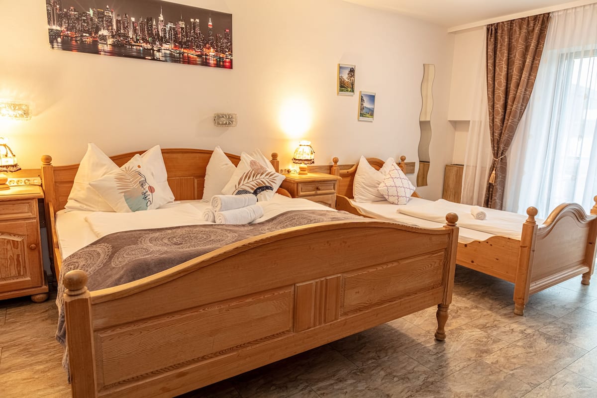 Comfort Triple Room