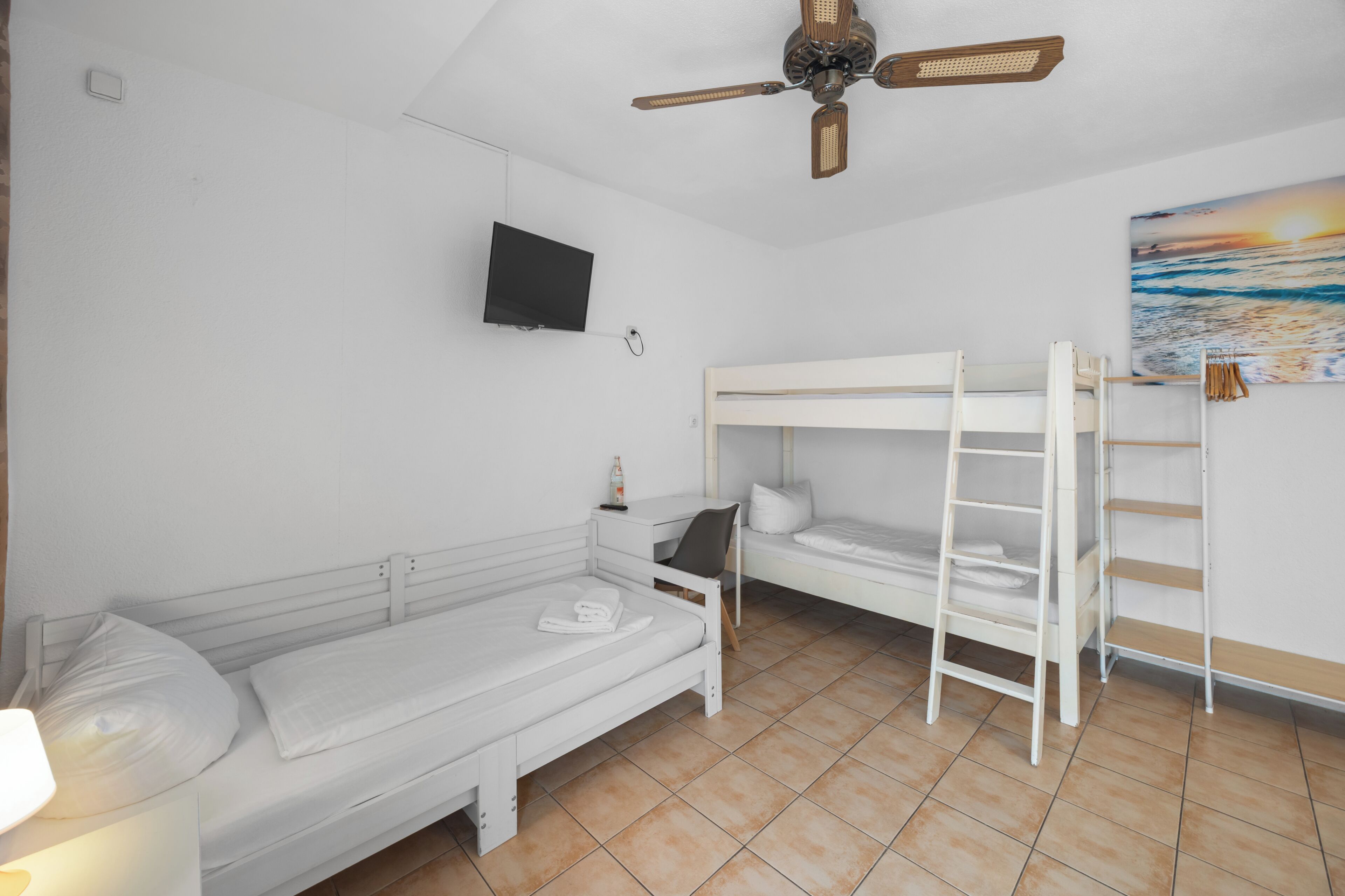 Room x 5 pax | Individually decorated, individually furnished, WiFi, bed sheets