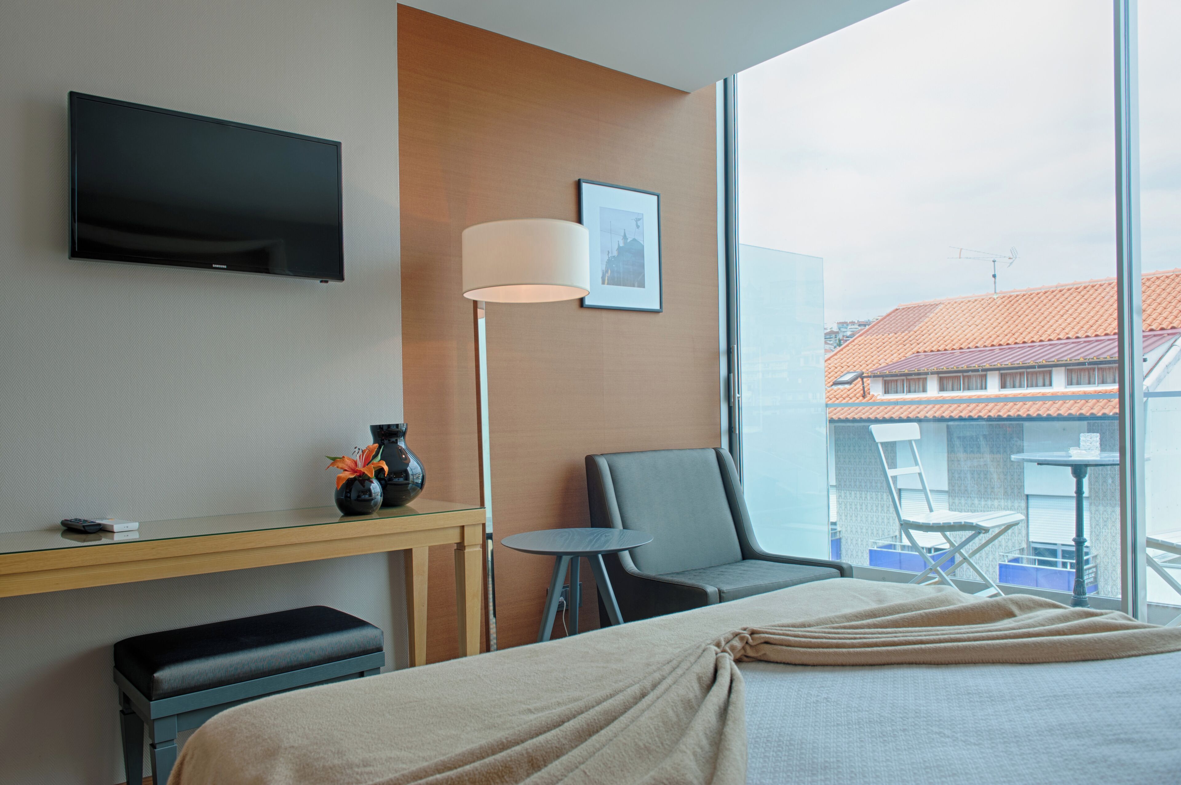 superior double room | in-room safe, desk, laptop workspace, soundproofing