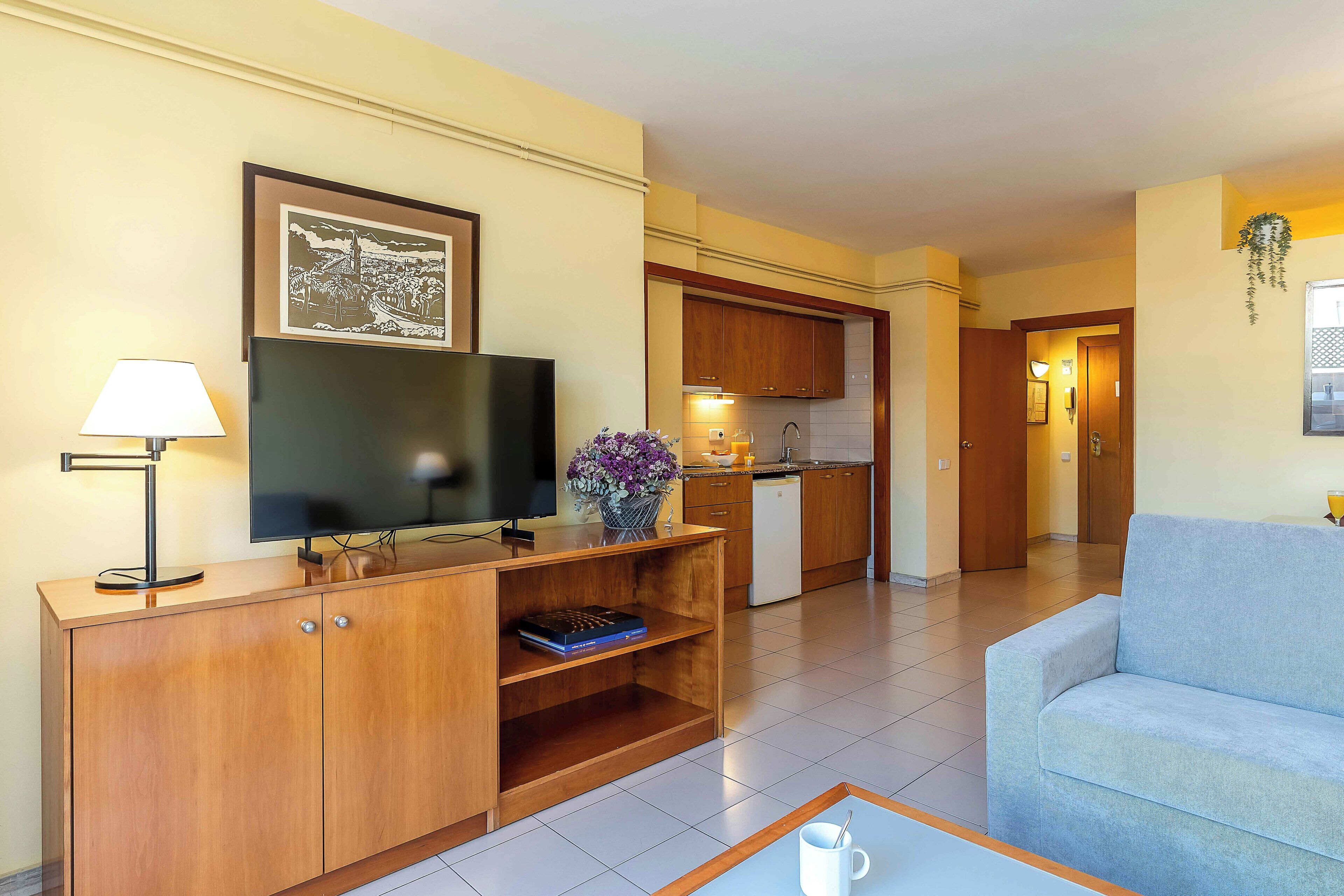 Photo - Aparthotel Bertrán