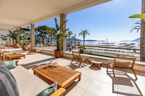 Hoposa Pollentia - Adults Only