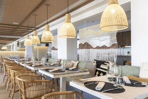 Free daily buffet breakfast - Hoposa Pollentia - Adults Only (Pollenca)