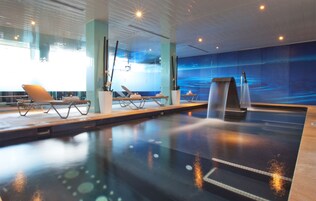 Sauna, hot tub, steam room, Turkish bath, body treatments, hydrotherapy
