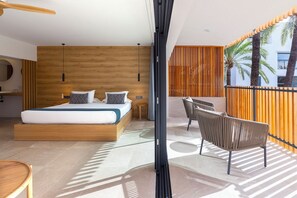 Ropa de cama hipoalergénica, edredones de plumas, minibar y caja fuerte