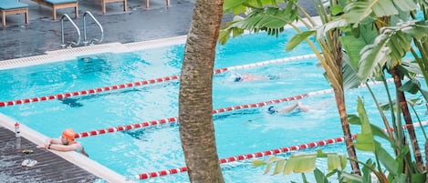 Indoor pool, 3 outdoor pools, pool umbrellas, sun loungers