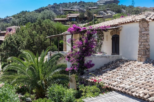 La Jacia Hotel & Resort