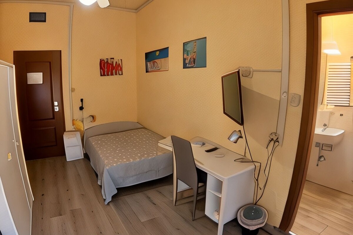 Minibar, in-room safe, desk, soundproofing