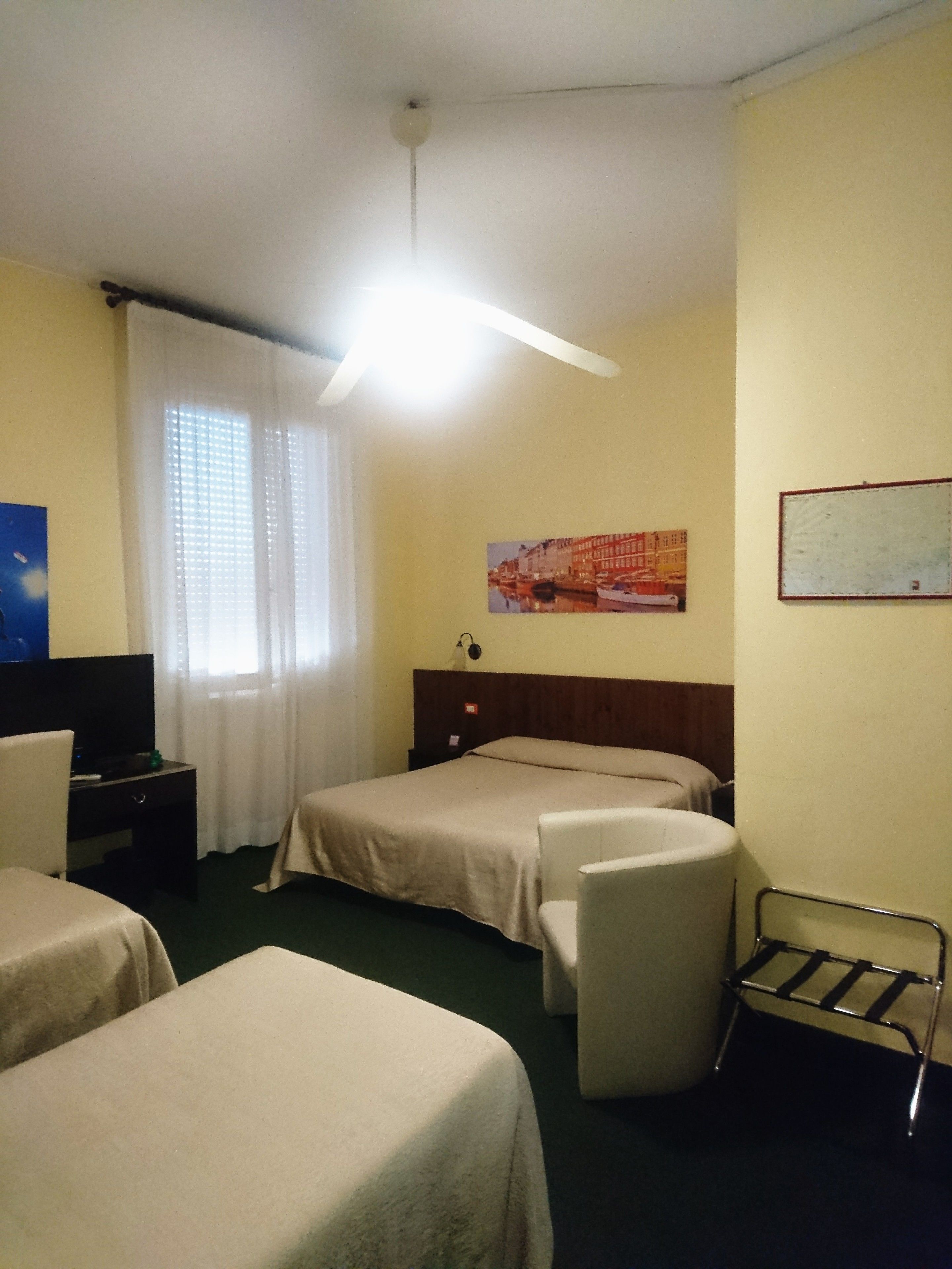 Minibar, in-room safe, desk, soundproofing
