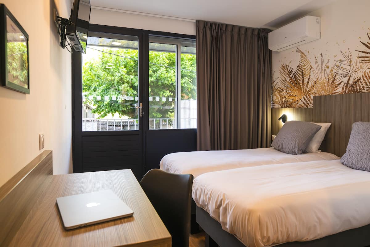 Comfort Twin Room