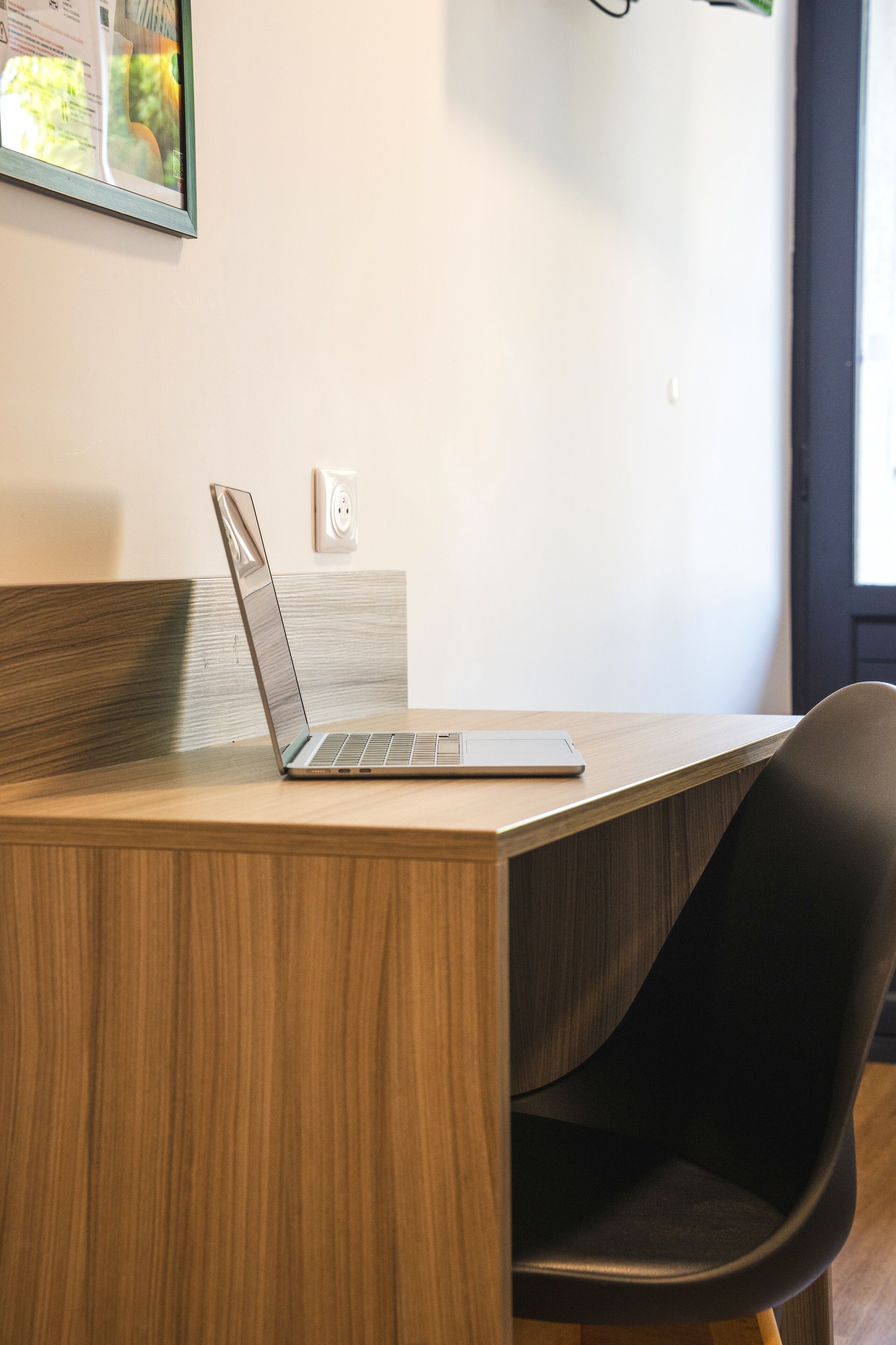 comfort room | 1 bedroom, free wifi, bed sheets