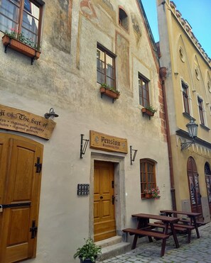 Property entrance - Hotel Svamberský Dum (Cesky Krumlov)