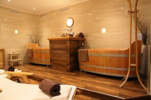Couples treatment room(s), hot tub, body treatments, hydrotherapy