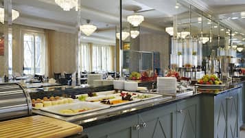 Colazione a buffet inclusa 