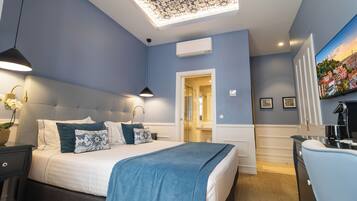 Premium bedding, in-room safe, desk, blackout curtains