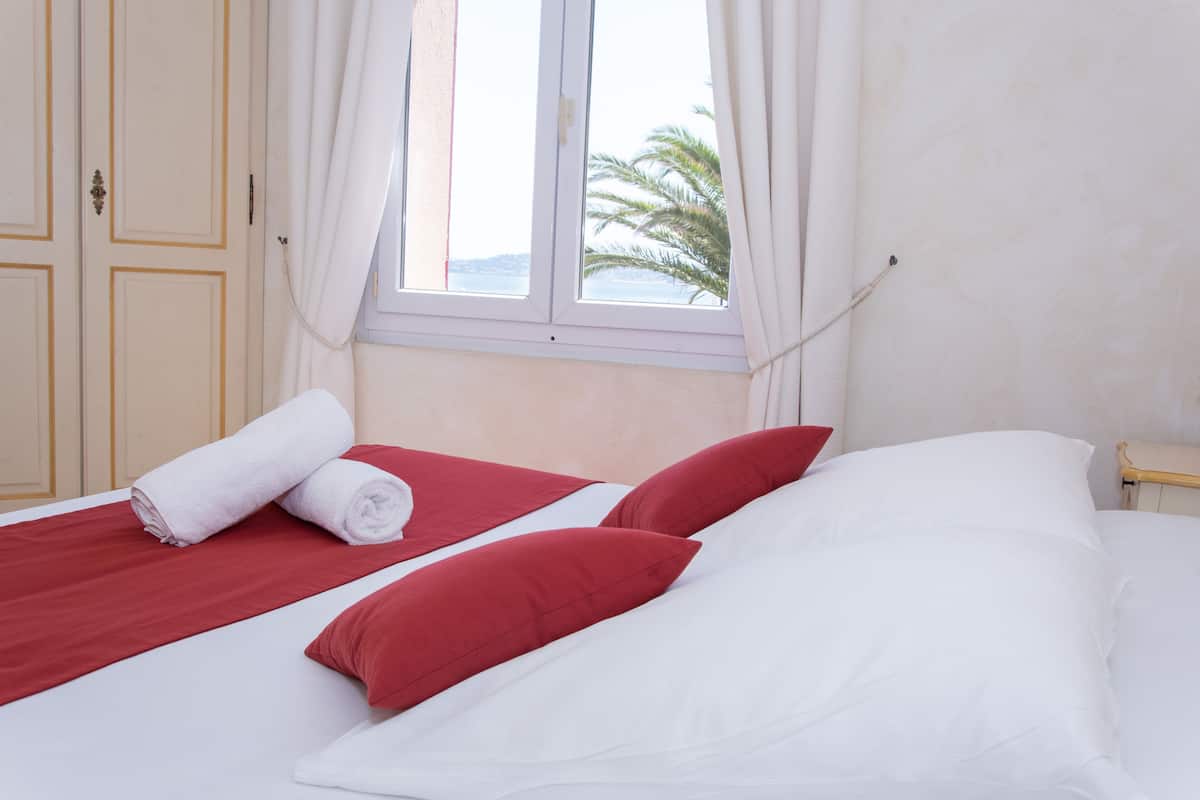 1 habitación, sábanas de algodón egipcio y ropa de cama de alta calidad