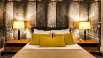 Suite Master Deluxe | 1 bedroom, minibar, in-room safe, desk