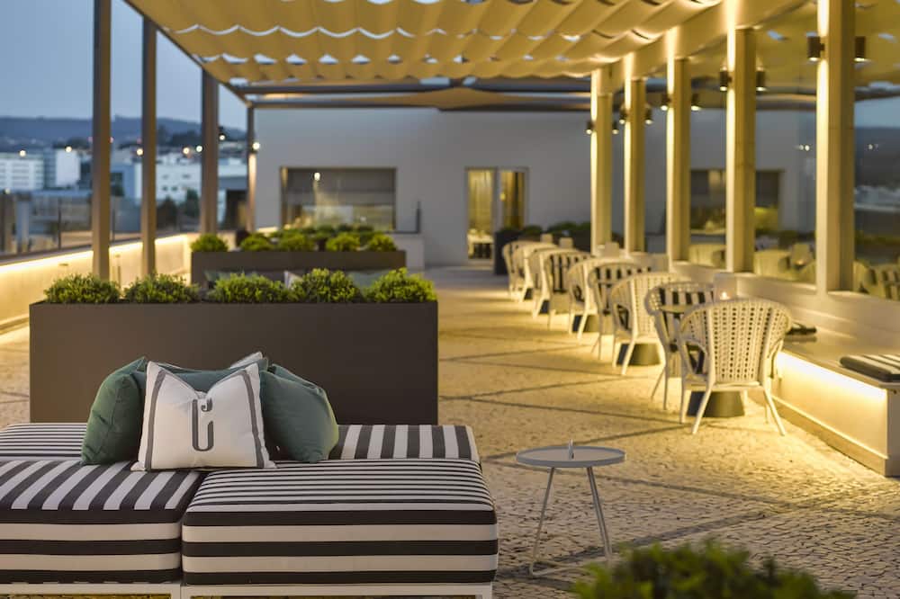 Cidnay - Hotel & Executive Center