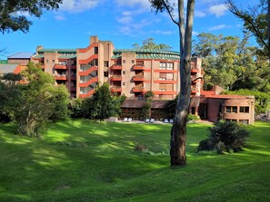 Garden - Hotel Del Bosque  (Pinamar)