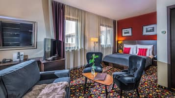 Literie hypoallergénique, minibar, coffres-forts dans les chambres