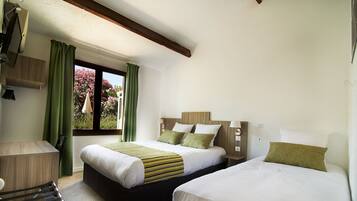 Literie de qualité supérieure, bureau, rideaux occultants, Wi-Fi gratuit