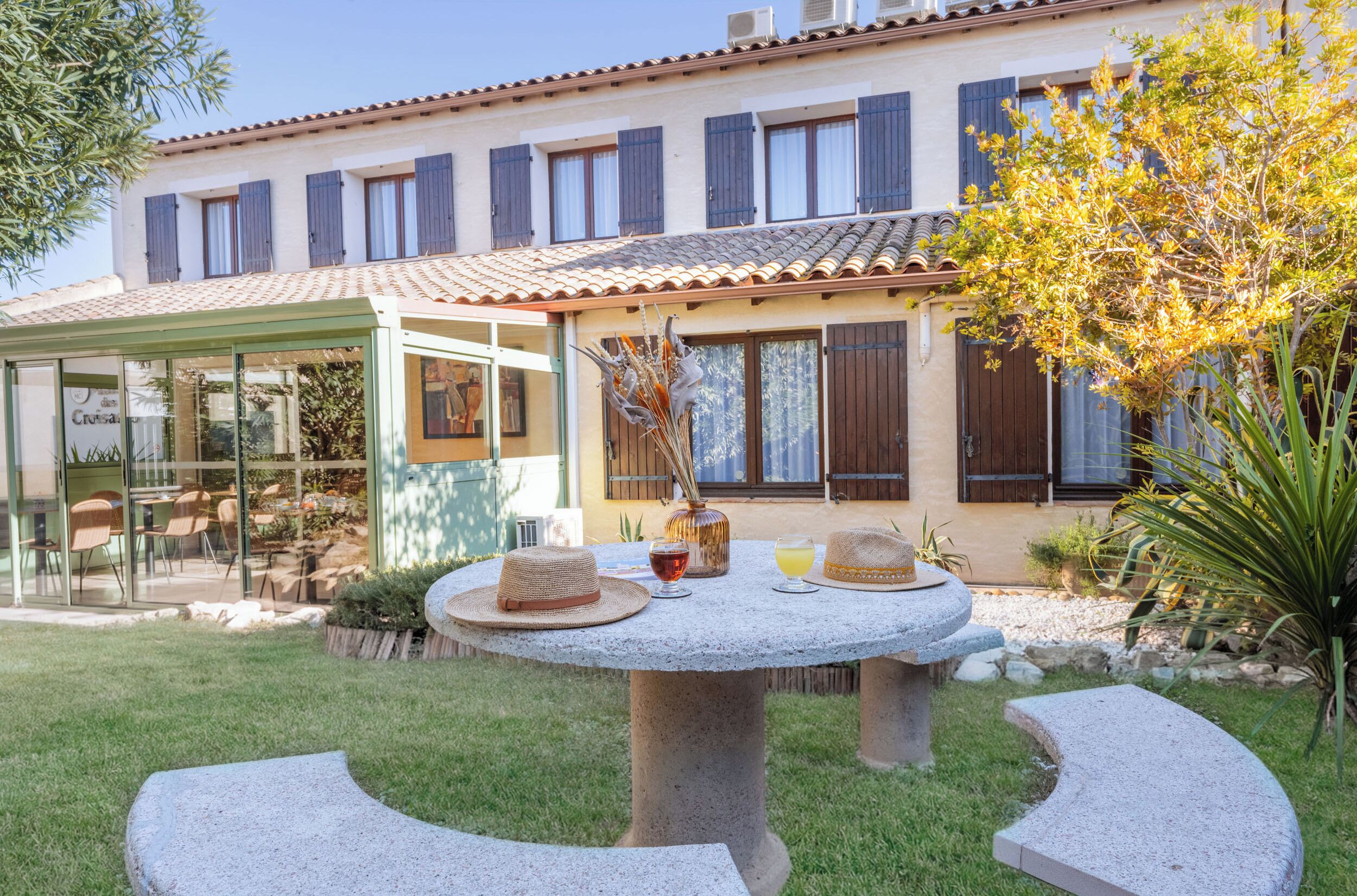 Literie de qualité supérieure, bureau, rideaux occultants, Wi-Fi gratuit