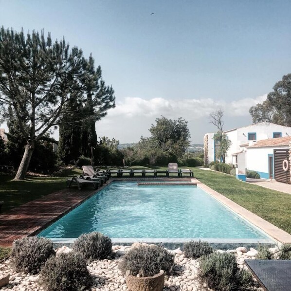 Outdoor pool, pool loungers