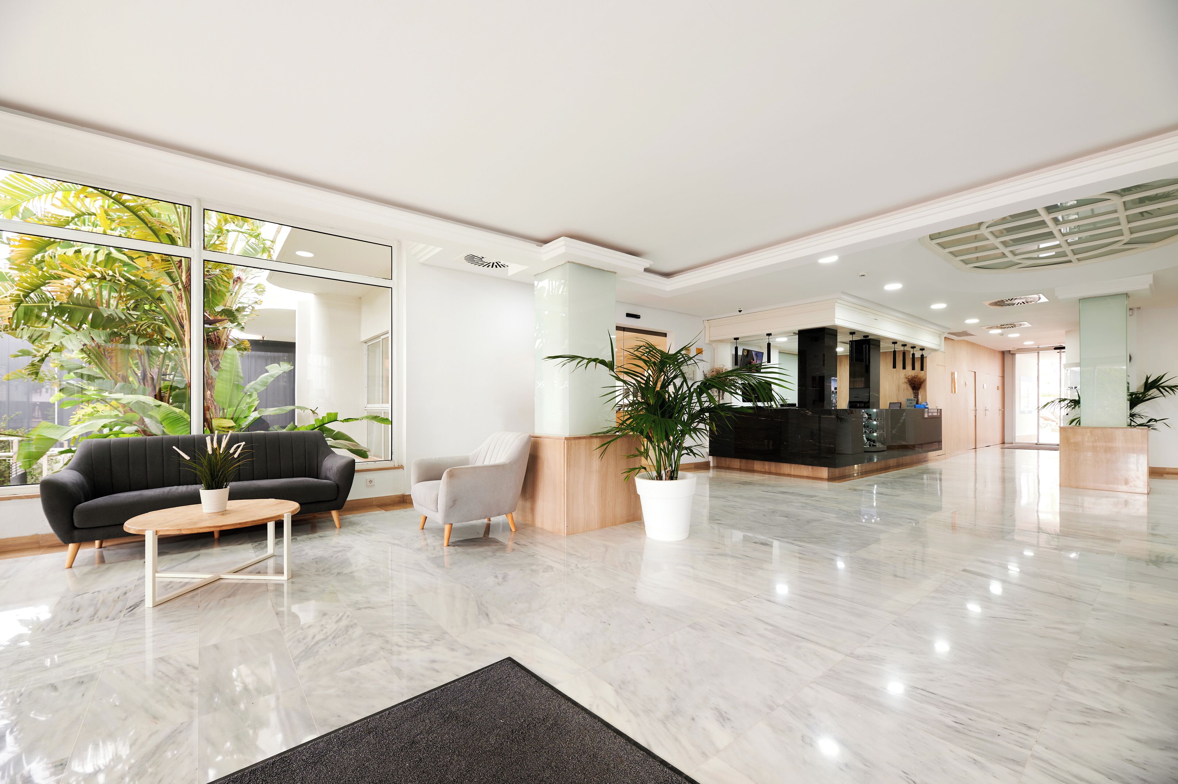 Photo - AluaSun Continental Park Hotel & Apartments