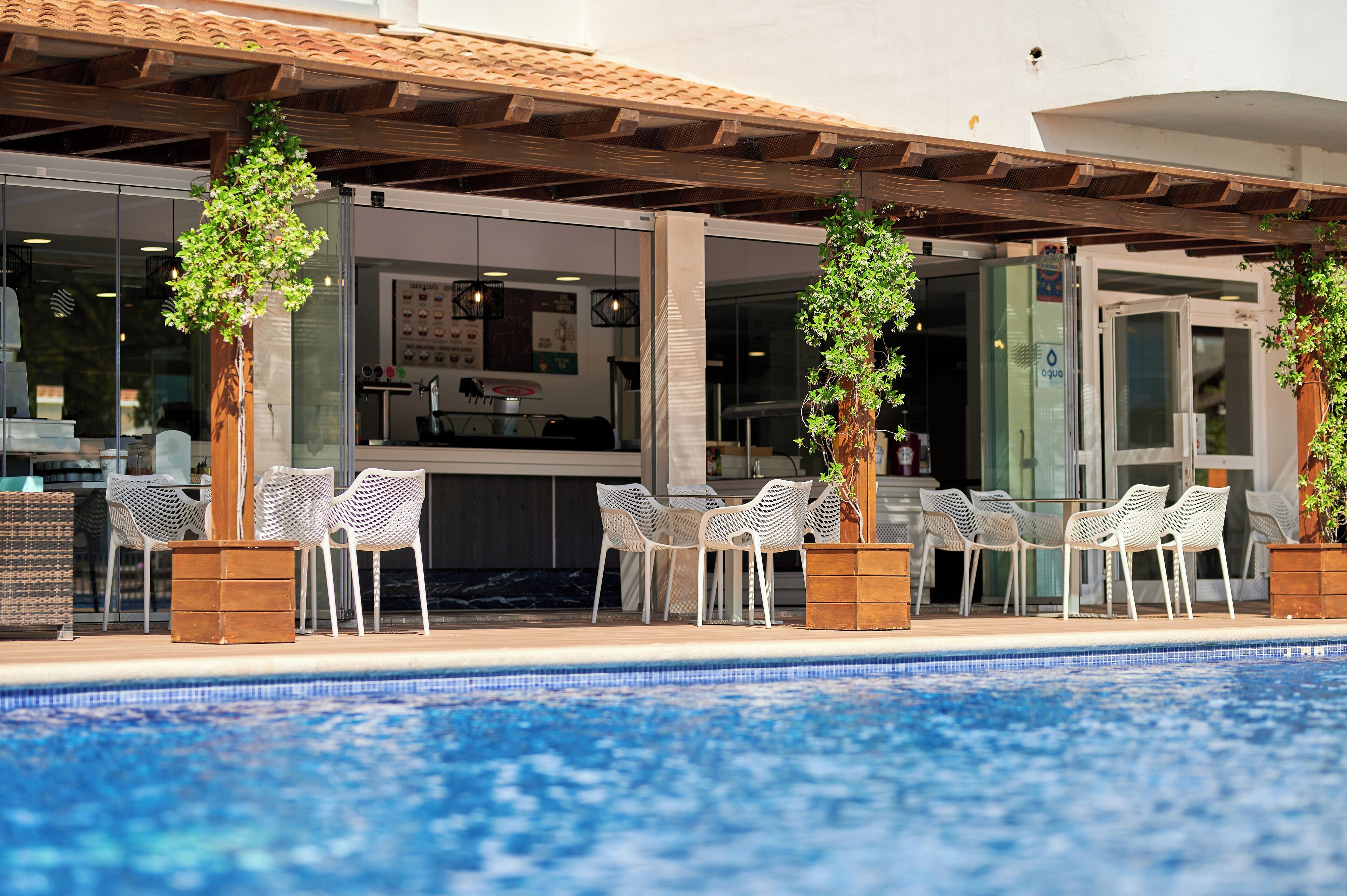 Photo - AluaSun Continental Park Hotel & Apartments