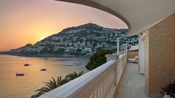 Penthouse, Terrace, Sea View | Beach/ocean view