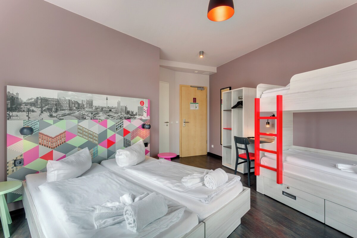 Coffres-forts dans les chambres, bureau, chambres insonorisées