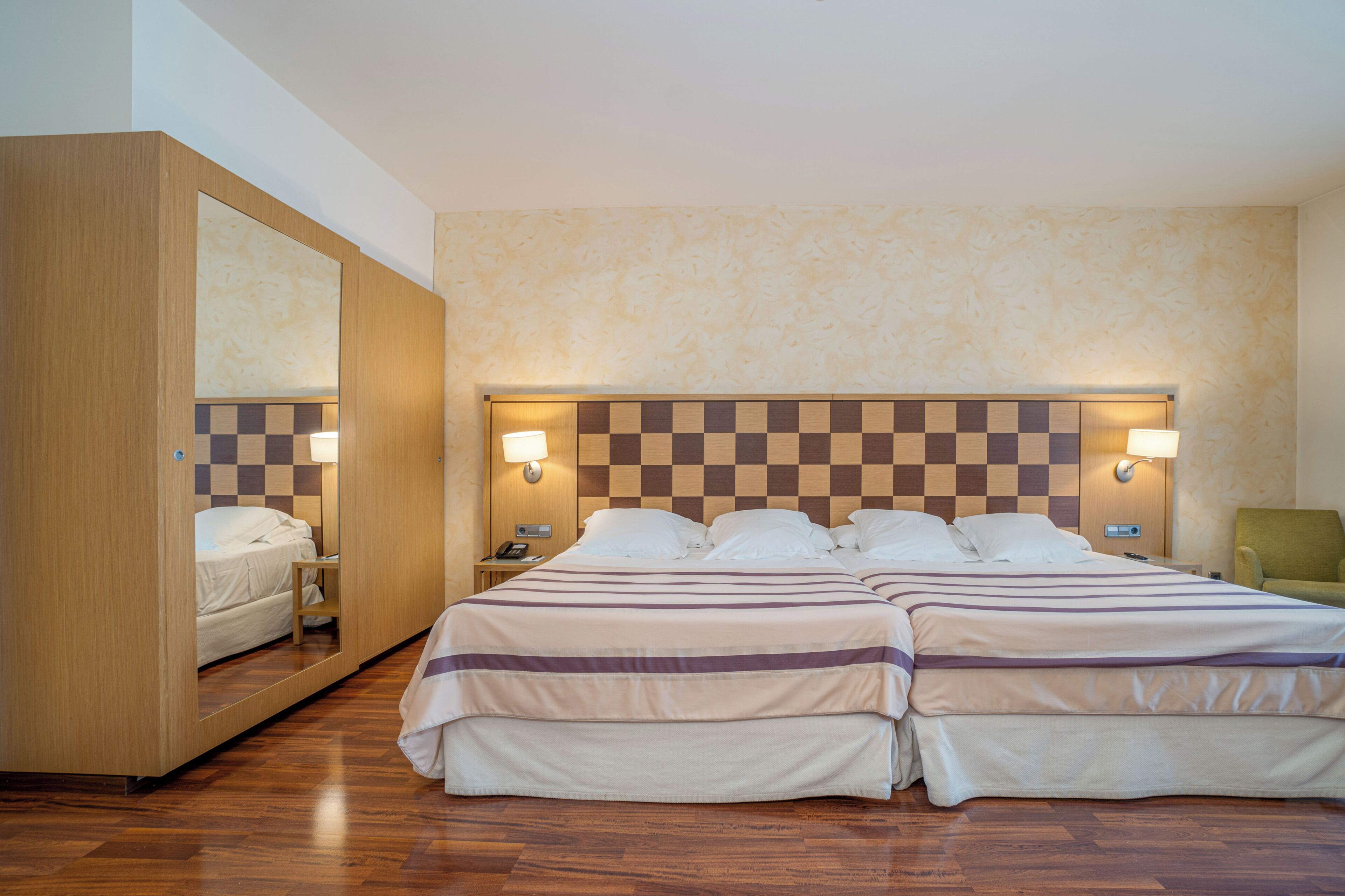 Photo - Duran Hotel & Restaurant