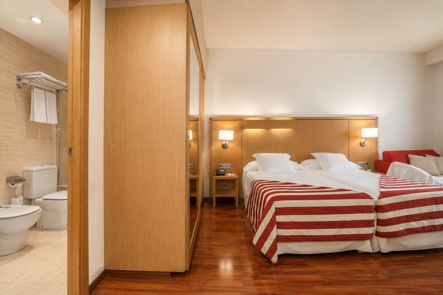 Foto - Duran Hotel & Restaurant