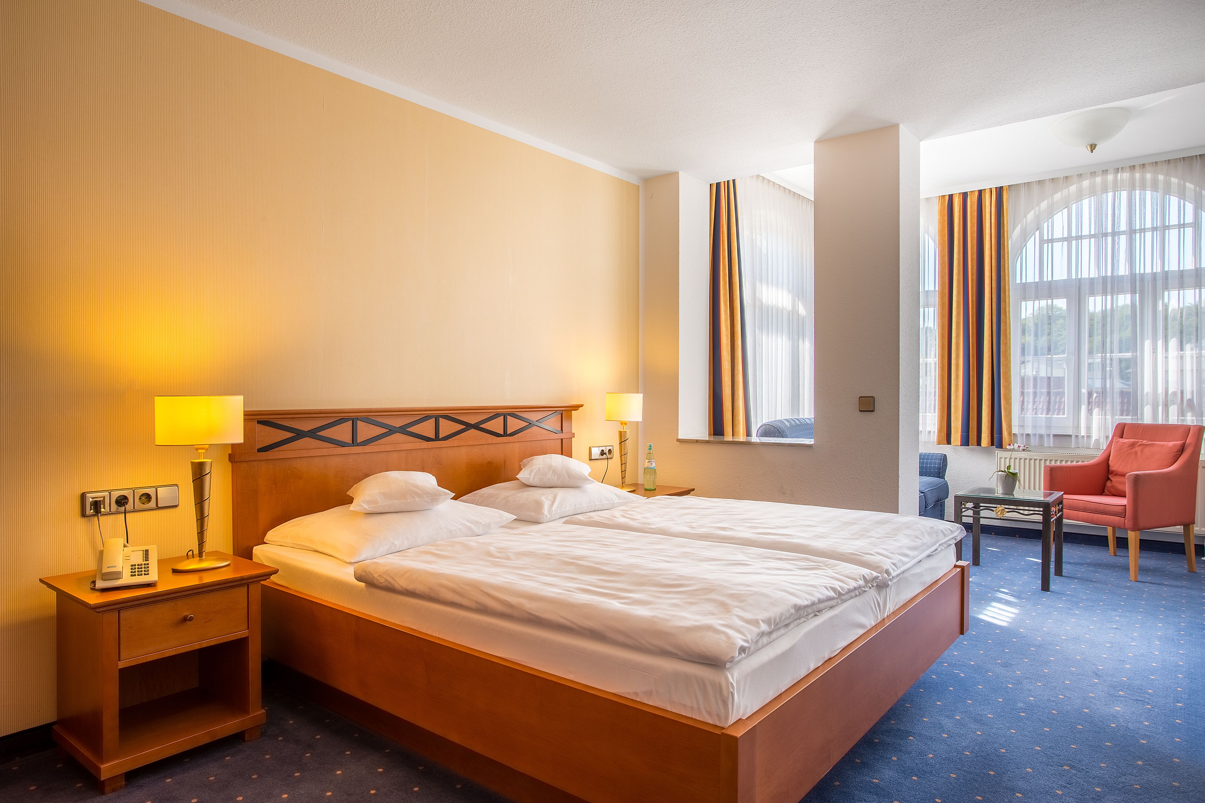 double room | hypo-allergenic bedding, minibar, in-room safe, desk