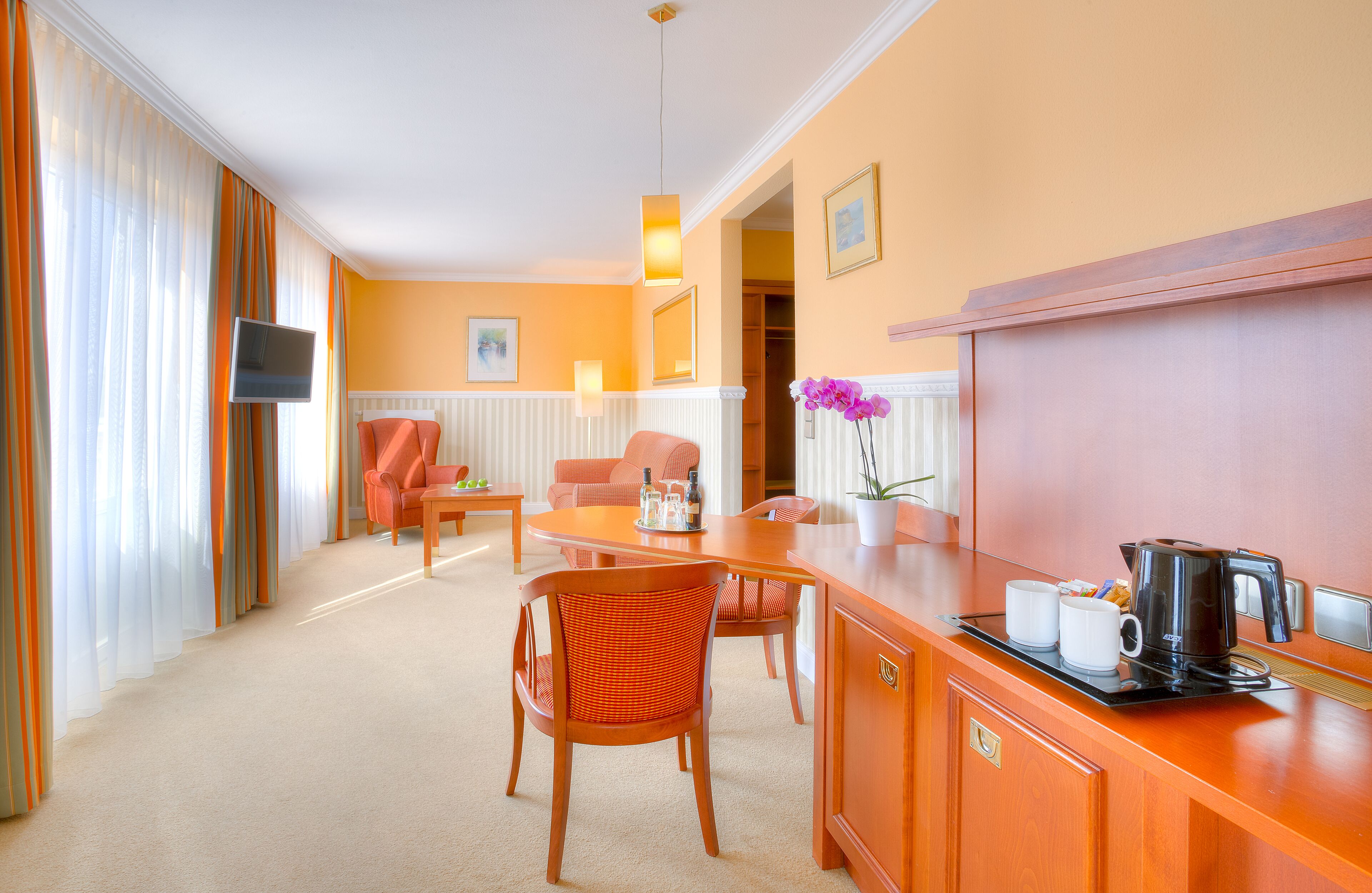 56-cm tv with satellite channels