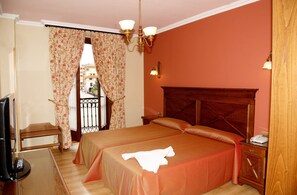 Phòng đôi | 1 phòng ngủ, bộ đồ giường cao cấp, nệm Select Comfort, minibar 