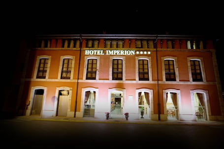Exterior. Hotel Imperion