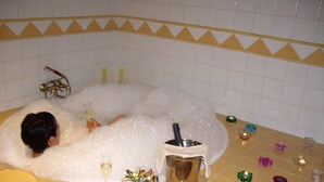 Suite Apartment 2 people | Jetted bathtub - El Cercado Complejo Rural (Berchules)