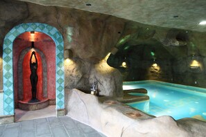 Sports facility - El Cercado Complejo Rural (Berchules)