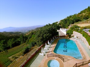 Piscina a l'aire lliure de temporada 