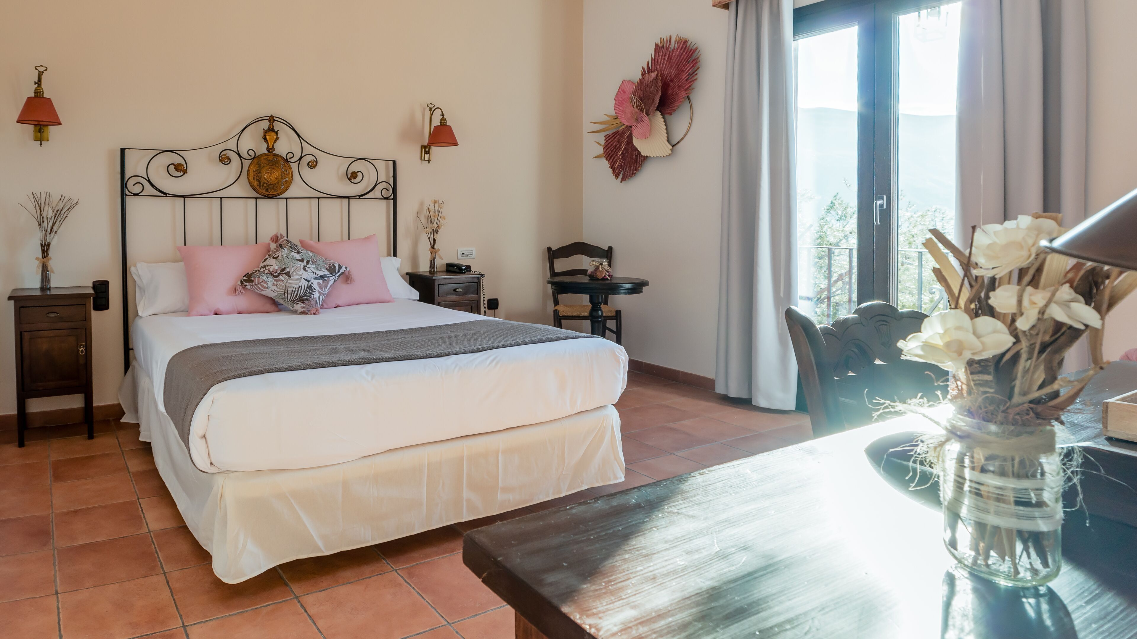 Hypo-allergenic bedding, down duvets, minibar, in-room safe