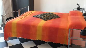 Double Room | Minibar, desk, free WiFi