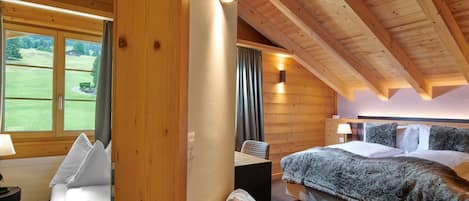 Premium bedding, pillow-top beds, minibar, in-room safe