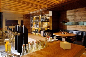 Bar (en la propiedad)