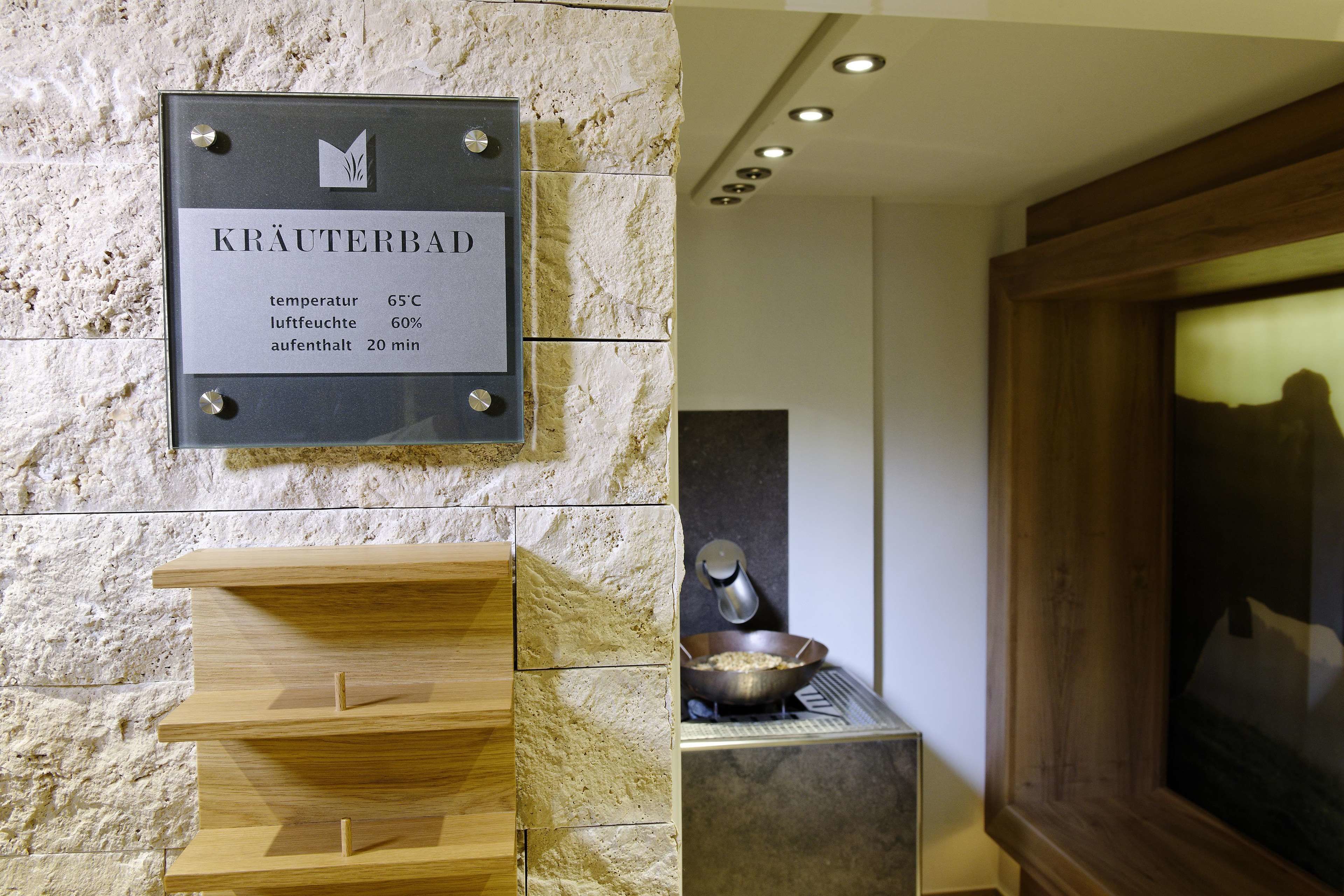 sauna, hot tub, steam room, body treatments, hot stone massages