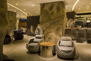 Interior entrance - Vitória Stone Hotel (Évora)