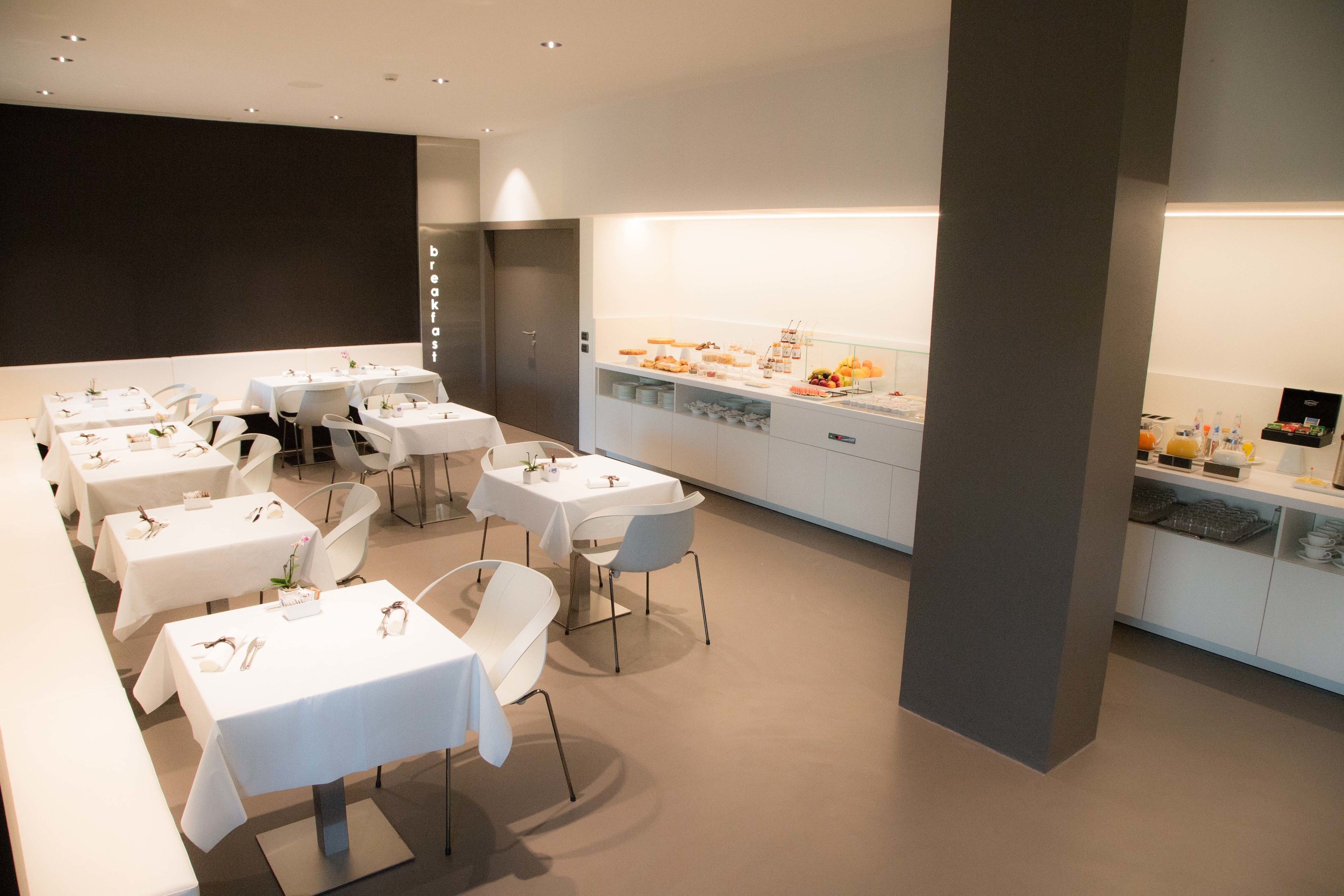 Desayuno buffet incluido todos los días 